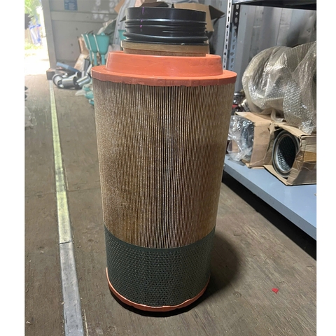 Lọc gió xe phun vầy