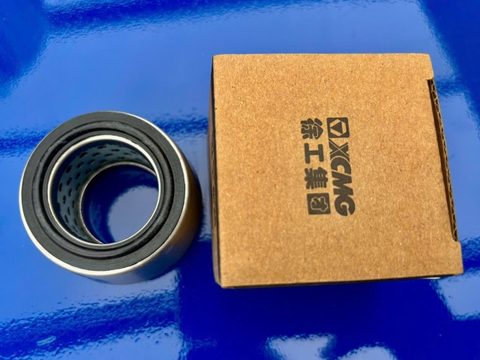 Lọc thông hơi thùng dầu thủy lực XE215C