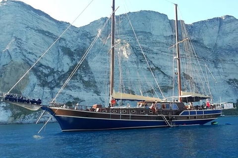 DU THUYỀN CẢ NGÀY TẠI ATHENS- KHÁM PHÁ 3 HÒN ĐẢO ĐẾN AGISTRI, MONI, AEGINA