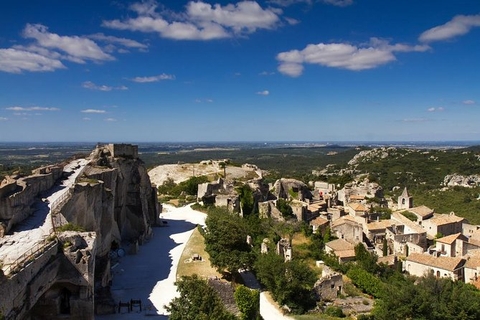 MỘT NGÀY KHÁM PHÁ PROVENCE CÙNG NHÓM NHỎ CỦA BẠN XUẤT PHÁT TỪ AVIGNON