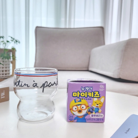 Thức uống dinh dưỡng vị việt quất MyKids Blueberry 150ml thùng 24 hộp