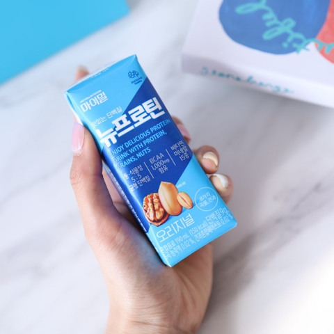 Thức uống dinh dưỡng MyMeal NU Protein Original New 190ml thùng 30 hộp