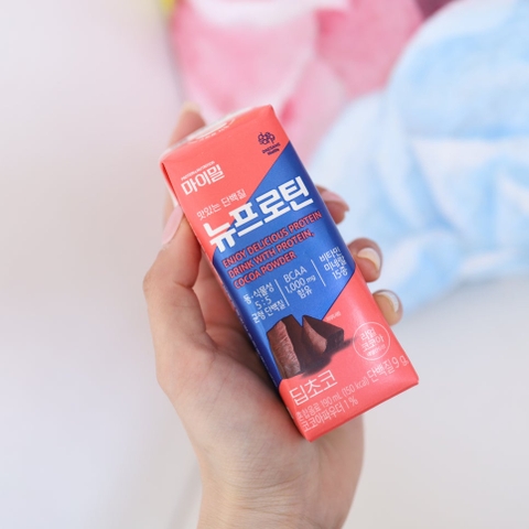 Thức uống dinh dưỡng MyMeal NU Protein Deep Choco 190ml thùng 30 hộp