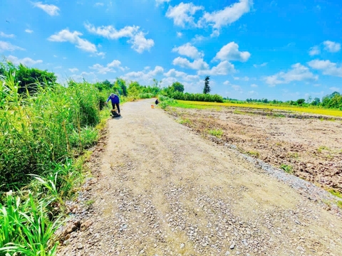 🌿 BÁN HƠN 2 CÔNG ĐẤT ĐƯỜNG OTO MẶT TIỀN MỸ KHÁNH –  GIÁ 520 TRIỆU/CÔNG