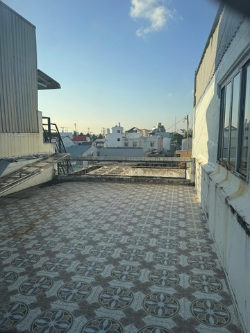 🏠 BÁN NHÀ 1 TRỆT 2 LẦU MẶT TIỀN TRẦN QUANG DIỆU – VỊ TRÍ ĐẸP NGAY TRUNG TÂM