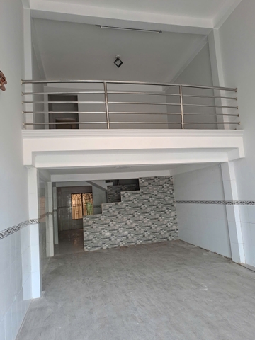 🏠 Bán Nhà 1 Trệt 2 Lầu Mặt Tiền Ung Văn Khiêm, Đông Xuyên - Có Sân Thượng!