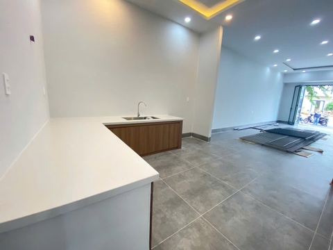 🏠 Bán Nhà Phố 1 Trệt 2 Lầu Mặt Tiền Đường Số 13 – KĐT Tây Sông Hậu GĐ2