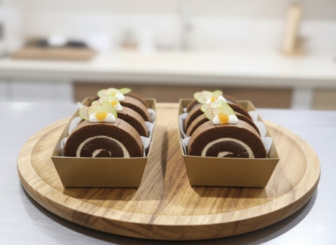 Bánh bông lan cuộn Royal Choco