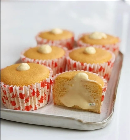 Bánh cupcake mini nhân lava vị vani