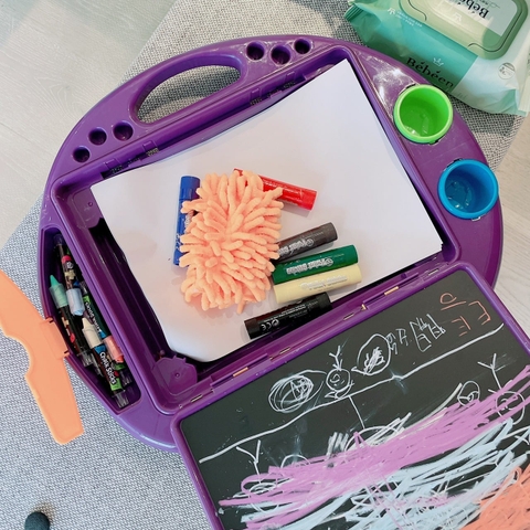 Bảng vẽ 2 in1 Little Brian (gồm bảng trắng, bảng đen và màu vẽ)