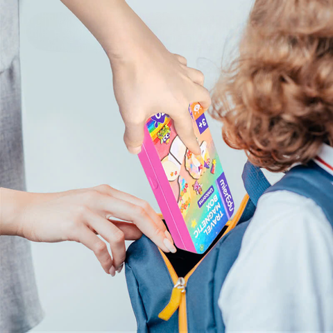 Hộp bút kèm mảnh ghép nam châm _ Cổ tích