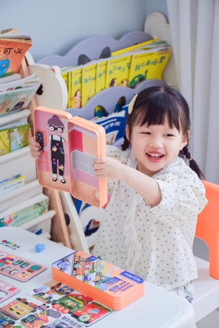 Hộp bút lắp ráp nam châm - Nghề nghiệp [mierEdu Travel Magnetic Boxes Occupations]