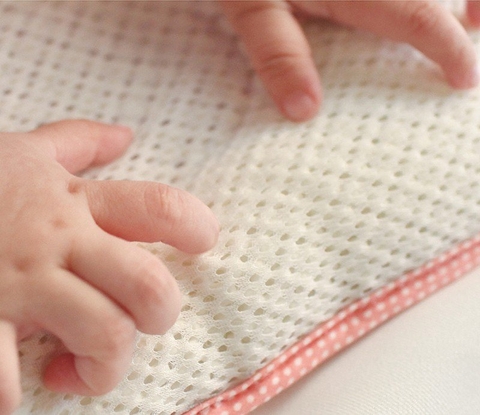 Gối chống ngạt thoáng khí vải Cotton Simba Đài Loan - Tạo sự thoải mái cho trẻ sơ sinh