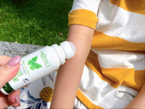 [Không hộp] Chai lăn chống muỗi và côn trùng cho trẻ nhỏ và phụ nữ mang thai từ New Zealand 15% Picaridin - Không mùi