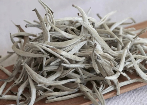 Bạch Trà Kim 35g- Chè Shan Tuyết Tây Côn Lĩnh cao cấp
