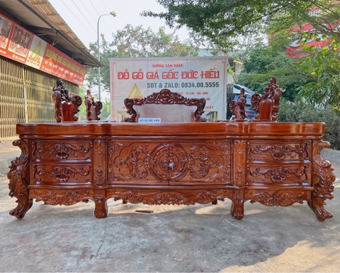 Kệ Tivi Hoàng Gia Louis mặt dày 15cm