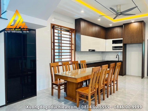 Bàn Ăn Nguyên Khối 8 Ghế