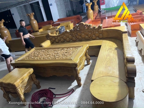 Sofa Hoàng Gia Nguyên Khối(Cẩm Vàng)