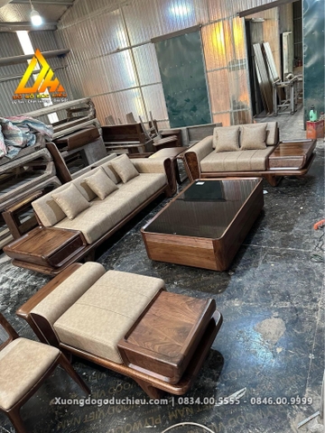 Bộ Sofa Royal Gỗ Óc Chó(Tuyên Quang)