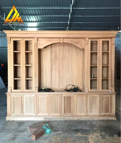 Hệ Vách Tủ Kệ Tivi tân cổ điển