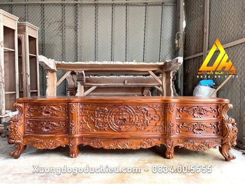 Kệ tivi Hoàng Gia