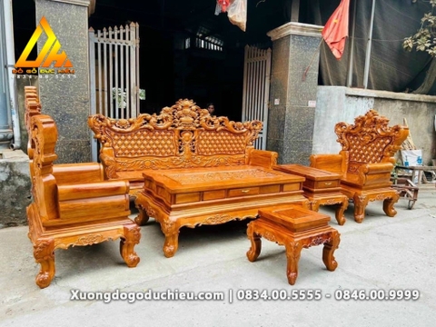 Bộ Hoàng Gia Louis