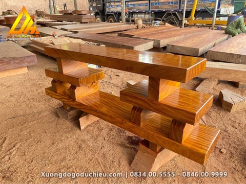 Kệ tivi Nguyên Khối 3 tầng