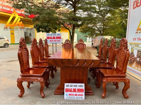 Bàn Ăn Gõ Đỏ 10 Ghế Nguyên Khối (Hà Nội)