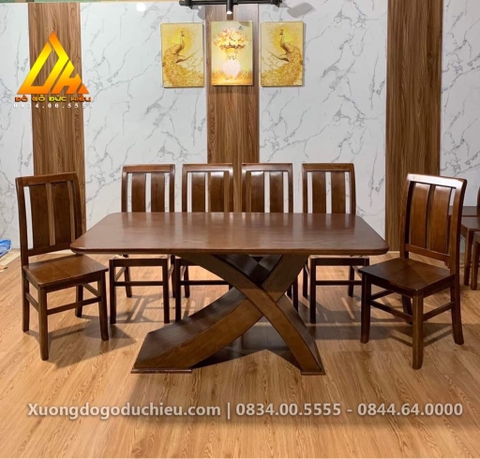 Bàn Ăn Chung Cư Hiện Đại