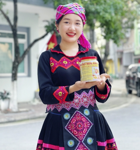 Hot girl Tây Bắc