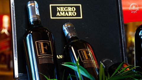Rượu vang Ý F Gold Negroamaro - Món quà biếu tặng Tết 2024 đẳng cấp và sang trọng