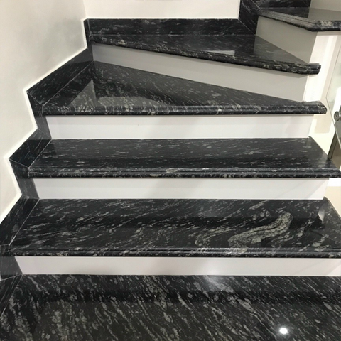 Mẫu đá cầu thang MS021