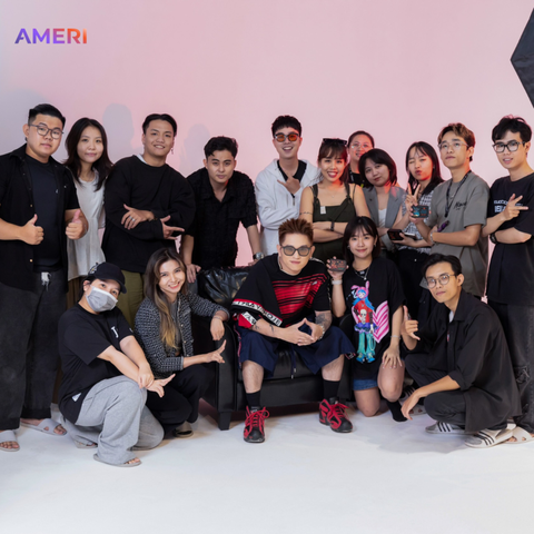 Hòa mình vào thế giới của Truyền thông: Nhân sự Ameri Group có cơ hội được gặp gỡ với các Rap Star trong các chiến dịch Collab cùng thương hiệu.