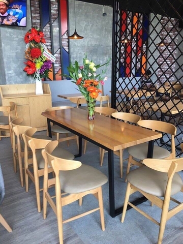 Bộ bàn ghế cafe gỗ HA715