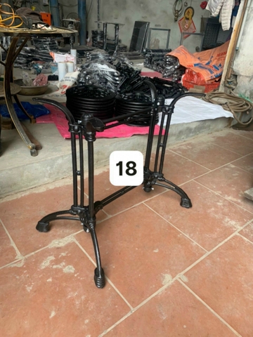 Khung bàn tròn gang đúc  HD126