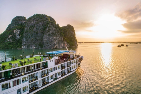 DU THUYỀN AQUAMARINE CRUISE 5 SAO
