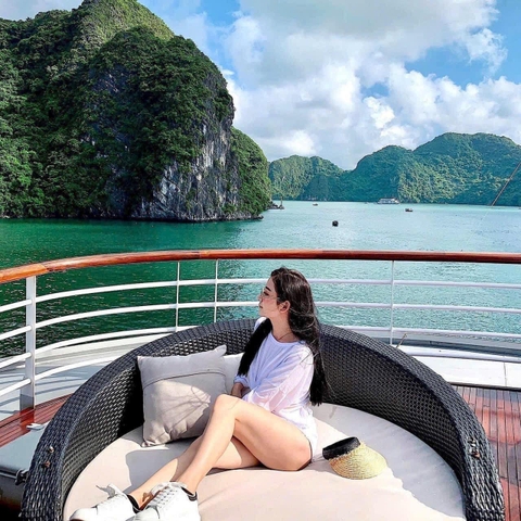 DU THUYỀN PARADISE GRAND 5 SAO TRÊN VỊNH HẠ LONG