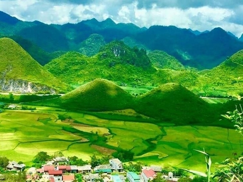 HÀ GIANG - CỘT CỜ LŨNG CÚ - SÔNG NHO QUẾ 3 NGÀY 2 ĐÊM