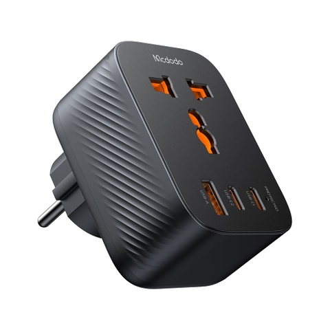 Phích Cắm Chuyển Đổi Du Lịch Mcdodo | Kiêm Sạc 20W, 3 Cổng (1 USB & 2 Type-C)