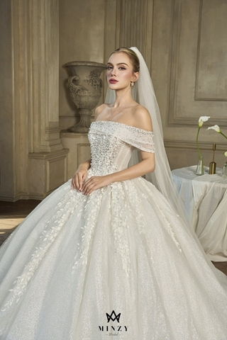 Elegant 157