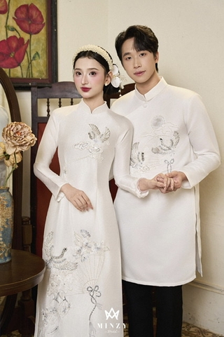 Áo dài cặp trắng 56