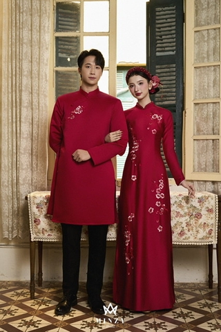 Áo dài cặp đỏ 54