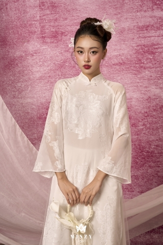 Áo dài trắng xuông 03