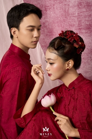 Áo dài cặp đỏ 45