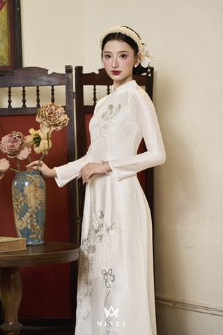 Áo dài cặp trắng 56