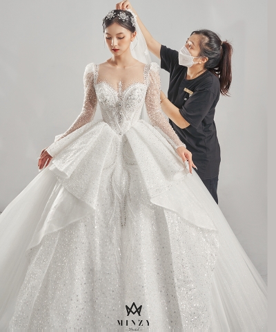 Haute Limited 14