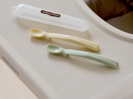 SET 2 THÌA SILICONE BẠCH KIM CAO CẤP_YELLOW/GREEN - DONO&DONO