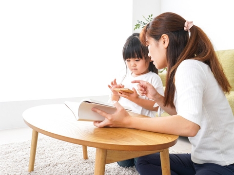 Làm sao để thoát khỏi bế tắc “không lối thoát” khi dạy con học bài