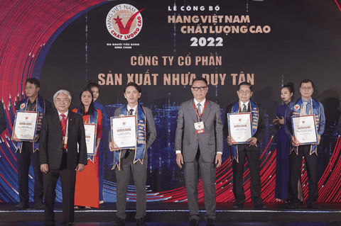 LIÊN TỤC 26 NĂM LIỀN DUY TÂN VINH DỰ ĐẠT CHỨNG NHẬN HVNCLC ️