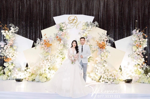 Dịch vụ tiệc cưới trọn gói tại tư gia của Nhà hàng The Venus